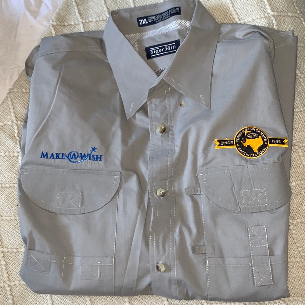 Tiger hill button down